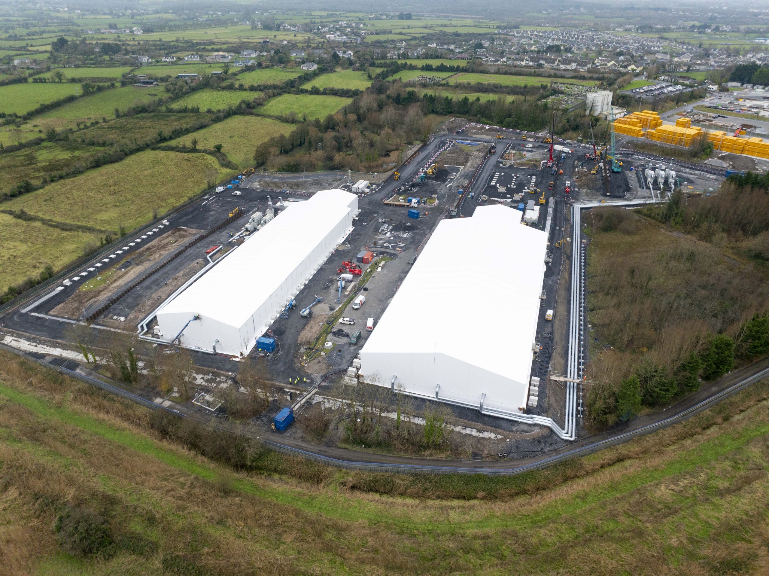 Dec. 2024: Final fit-out of landfill enclosures underway.